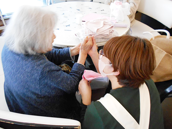 喜ばれるポイント１「安心して任せられる訪問スタイル」